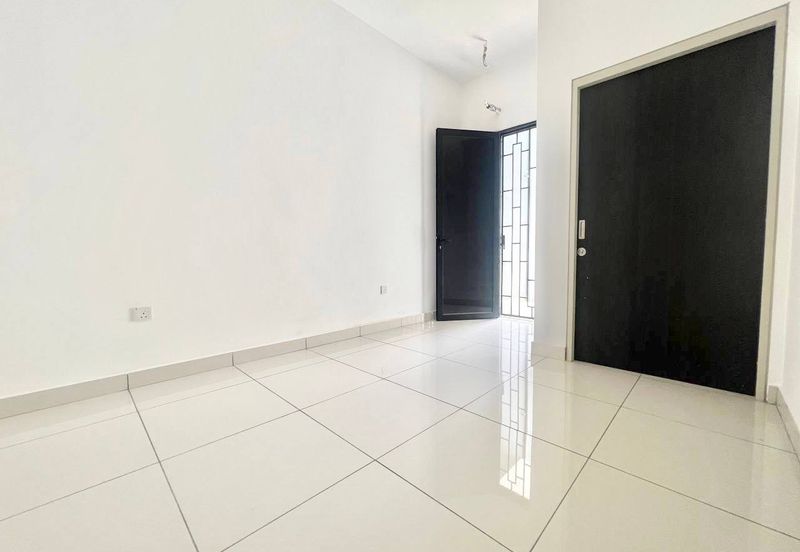 Elmina Green Three @ City of Elmina