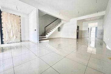 Elmina Green Three @ City of Elmina