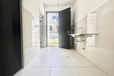 Elmina Green Three @ City of Elmina