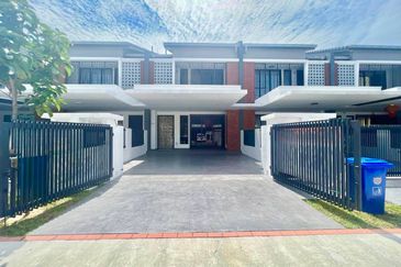 Elmina Green Three @ City of Elmina