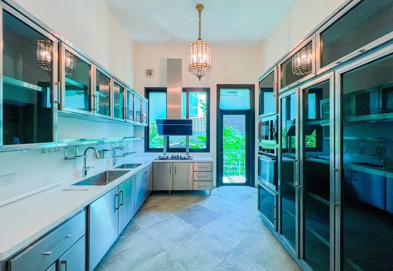 LUXURY BUNGALOW PRECINT 8, PUTRAJAYA