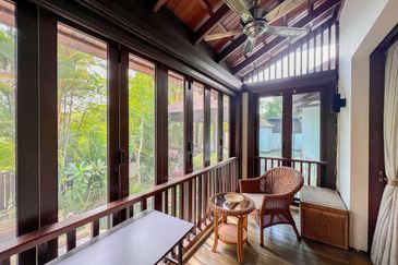 Seksyen 2, Shah Alam