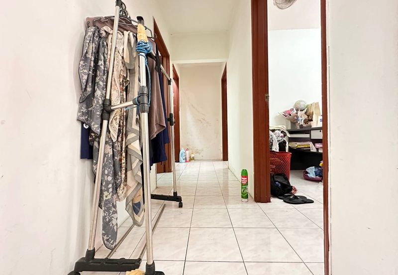 Pangsapuri Damai, Subang Bestari