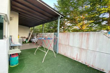 Jacaranda Garden Residence