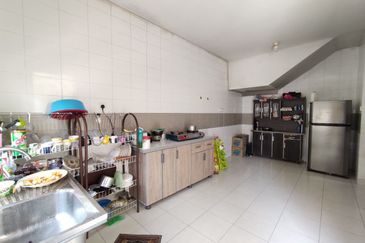 NILAI IMPIAN (LAMAN AKASIA)