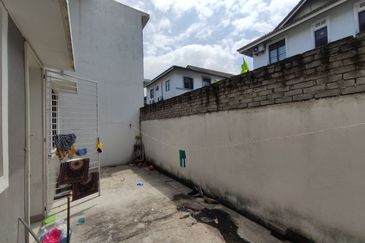 NILAI IMPIAN (LAMAN AKASIA)