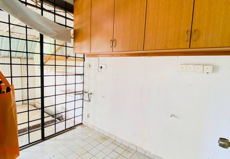 DOUBLE STOREY TERRACE ENDLOT SETIAWANGSA