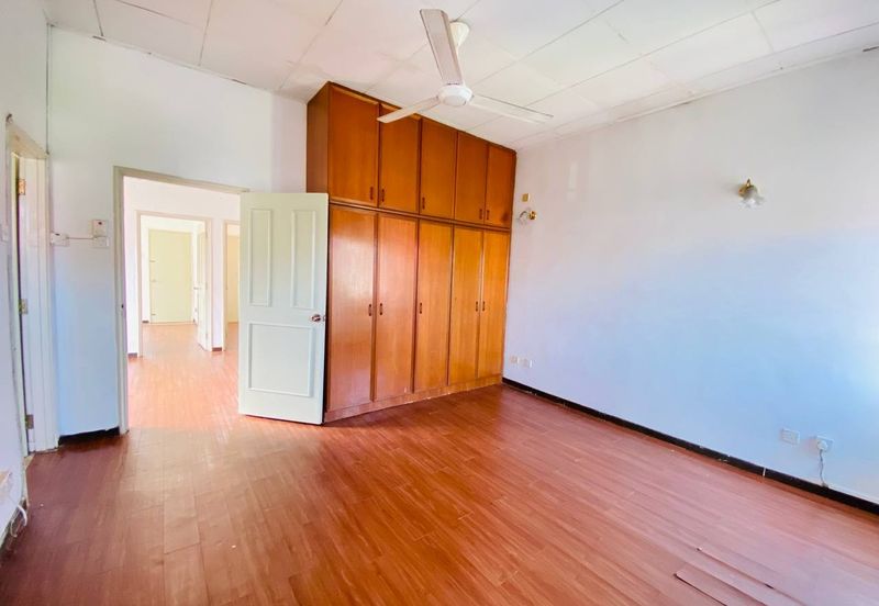 DOUBLE STOREY TERRACE ENDLOT SETIAWANGSA