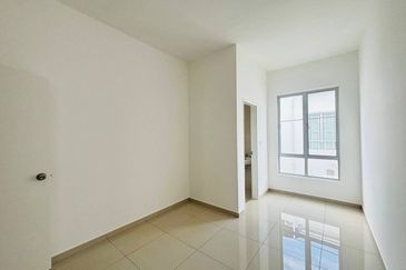 TIARA SENDAYAN (PRESINT 5)