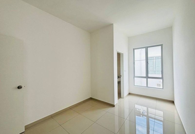 TIARA SENDAYAN (PRESINT 5)