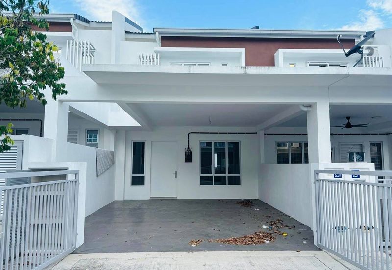 TIARA SENDAYAN (PRESINT 5)