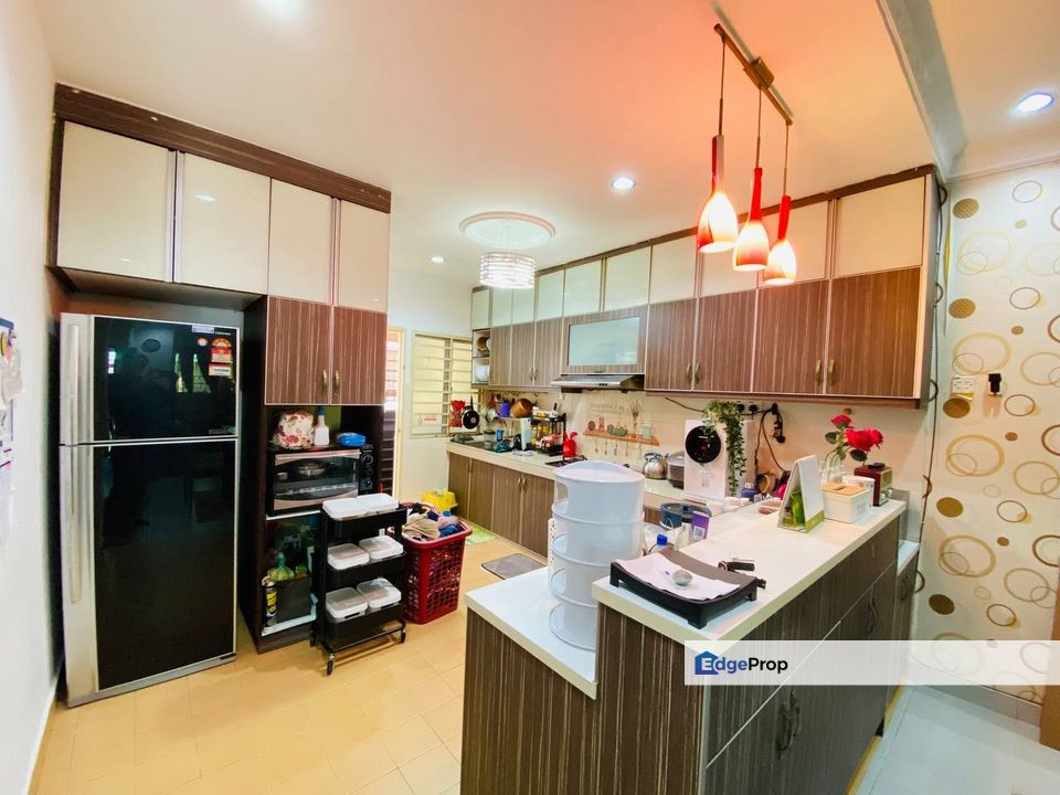 DOUBLE STOREY TERRACE TAMAN IMPIAN PUTRA KAJANG, Selangor, Kajang