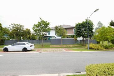 Vittaria, Setia Eco Glades