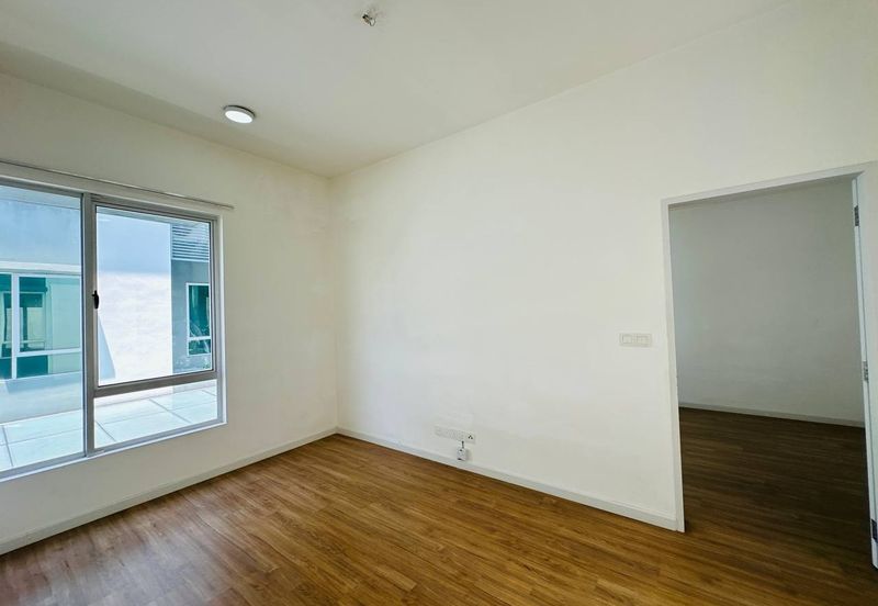 Parkfield Residences, Tropicana Heights