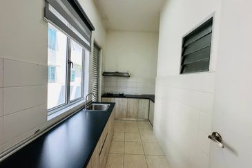 Parkfield Residences, Tropicana Heights