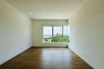 Parkfield Residences, Tropicana Heights