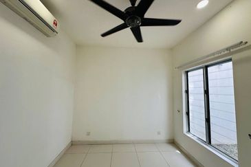 Parkfield Residences, Tropicana Heights