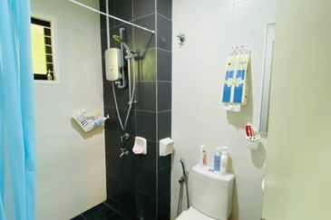 Laman Delfina @ Nilai Impian