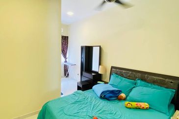 Laman Delfina @ Nilai Impian