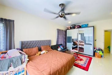 Laman Delfina @ Nilai Impian