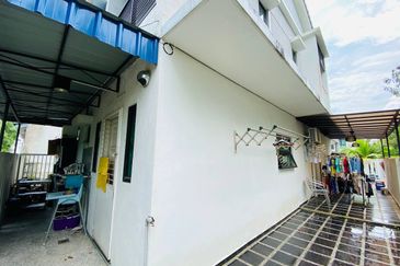 Laman Delfina @ Nilai Impian