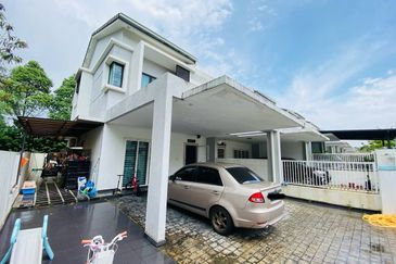 Laman Delfina @ Nilai Impian