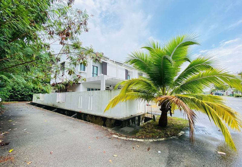 Laman Delfina @ Nilai Impian