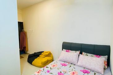 Laman Delfina @ Nilai Impian