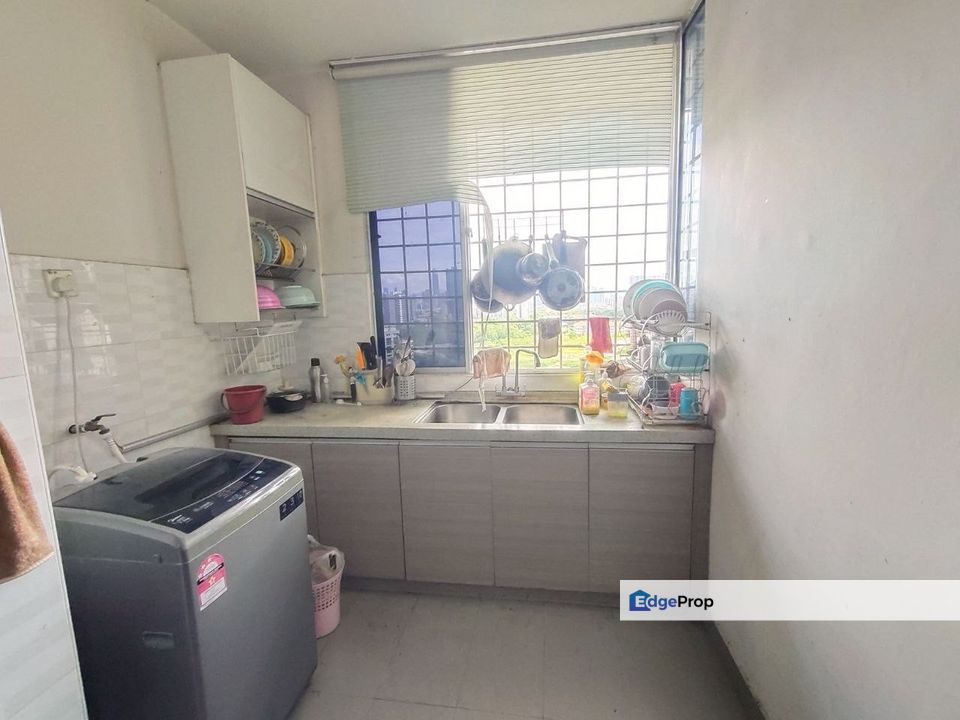 Mentari Condominium, Danau Lumayan, Bandar Sri Permaisuri, Cheras KL, Kuala Lumpur, Cheras