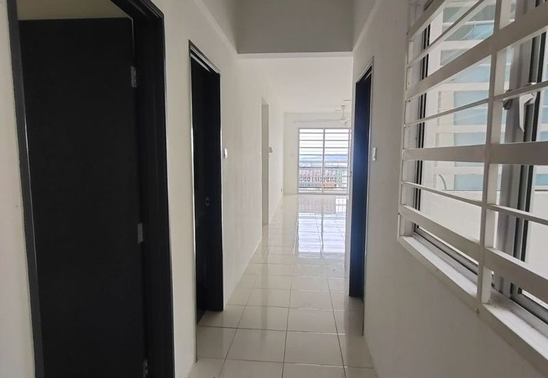 Puncak Hijauan (Hijauan Heights)