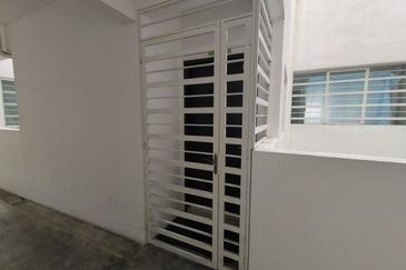 Puncak Hijauan (Hijauan Heights)