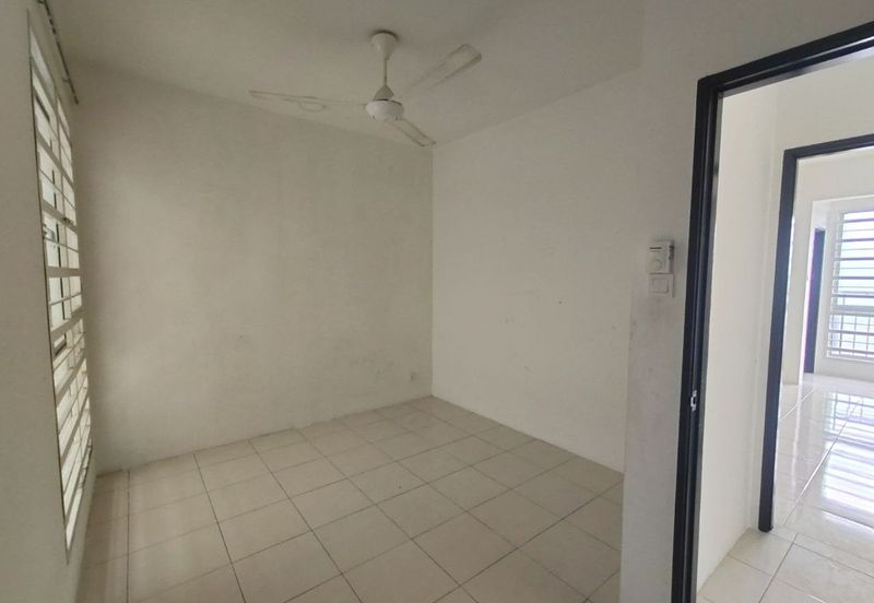 Puncak Hijauan (Hijauan Heights)