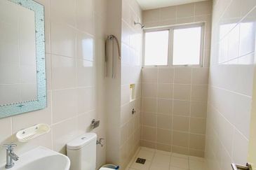 Abadi @ Bandar Ainsdale