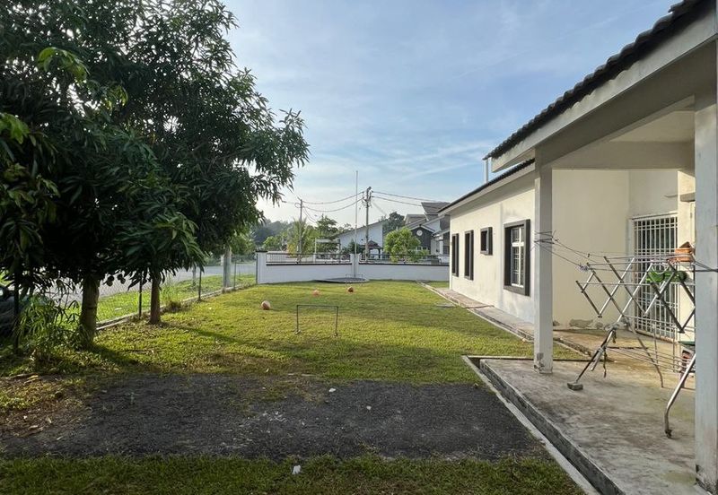 Taman Jenderam Murni *