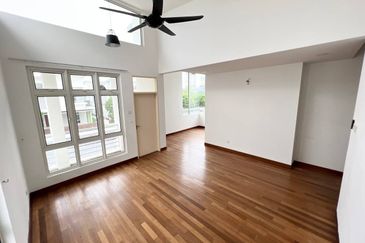 Casa Idaman, Setia Alam