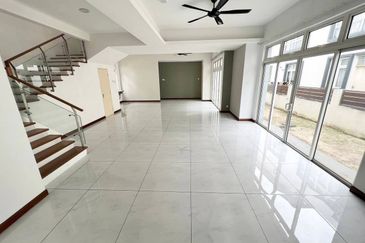 Casa Idaman, Setia Alam