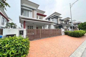 Casa Idaman, Setia Alam