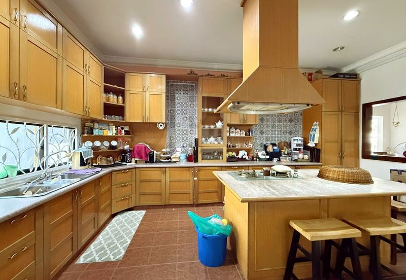 Somerset Ville, Taman Ukay Perdana