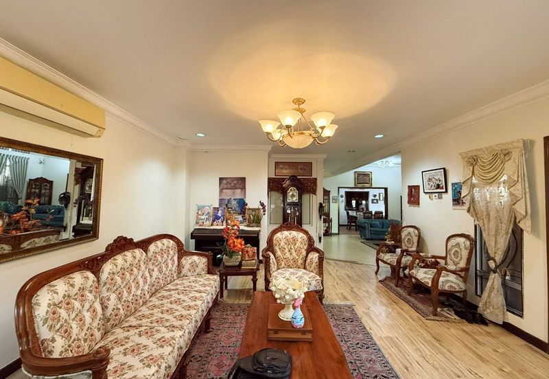 Somerset Ville, Taman Ukay Perdana