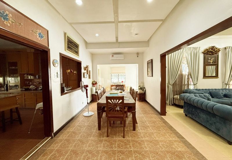 Somerset Ville, Taman Ukay Perdana