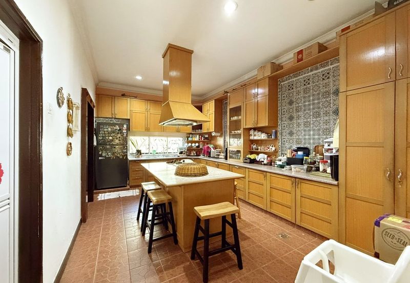 Somerset Ville, Taman Ukay Perdana