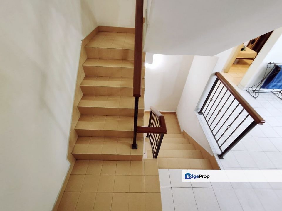 CORNER LOT Taman Warisan Indah, Kota Warisan  Sepang, Selangor, Sepang