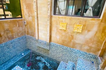 BUKIT JELUTONG DOUBLE STOREY TERRACE JALAN TIANG SERI 