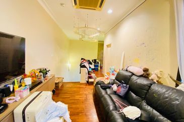 BUKIT JELUTONG DOUBLE STOREY TERRACE JALAN TIANG SERI 