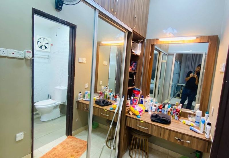 DOUBLE STOREY TERRACE CORNER LOT JALAN SERAMBI BUKIT JELUTONG