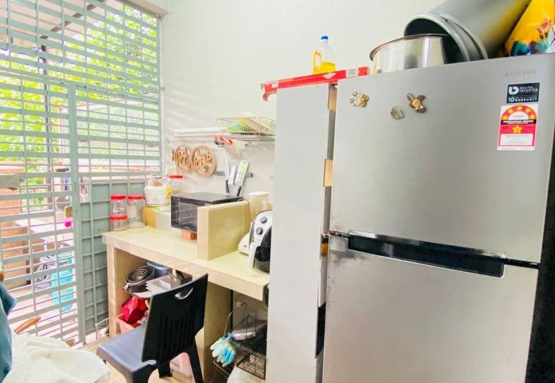 DOUBLE STOREY TERRACE CORNER LOT JALAN SERAMBI BUKIT JELUTONG