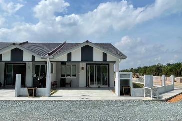 Taman Dahlia, Sepang