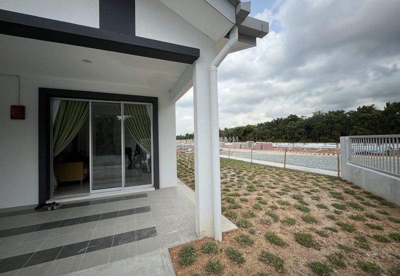 Taman Dahlia, Sepang