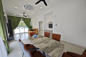 Taman Dahlia, Sepang