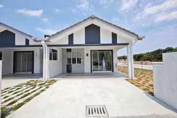 Taman Dahlia, Sepang